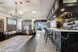 Retail/Restaurant Opportunity on Magazine Street