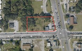 2 AC Lighted Corner on Hwy 27