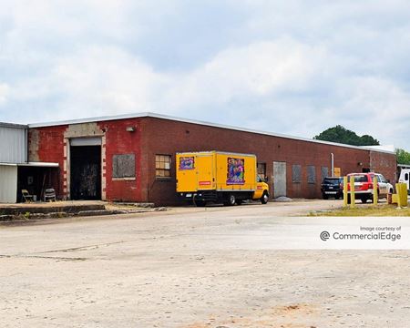 Commercial space for Rent at 951 South Pine Street in Spartanburg