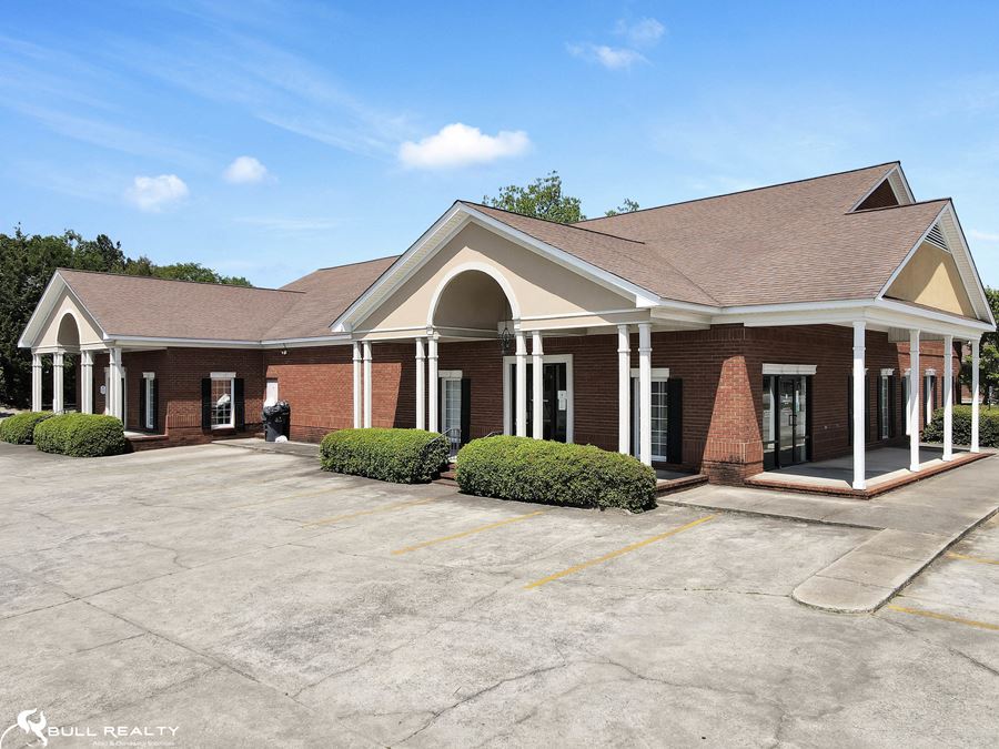 Milledgeville Medical Office Building ± 7,524 SF 1201 N Columbia