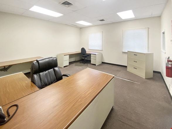 1084 Industrial Dr Bensenville