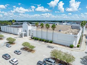 Big Box Retail Space at Lakeland Square Mall