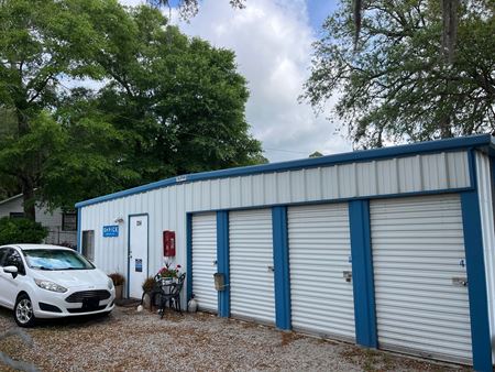 Photo of commercial space at 204 Kelly Rd in Niceville