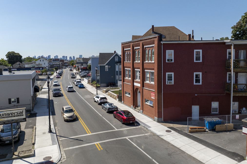 Ferry Street Apartments