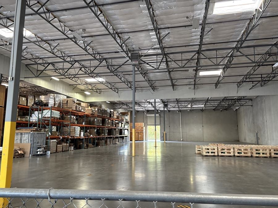 17948 Northeast Riverside Parkway