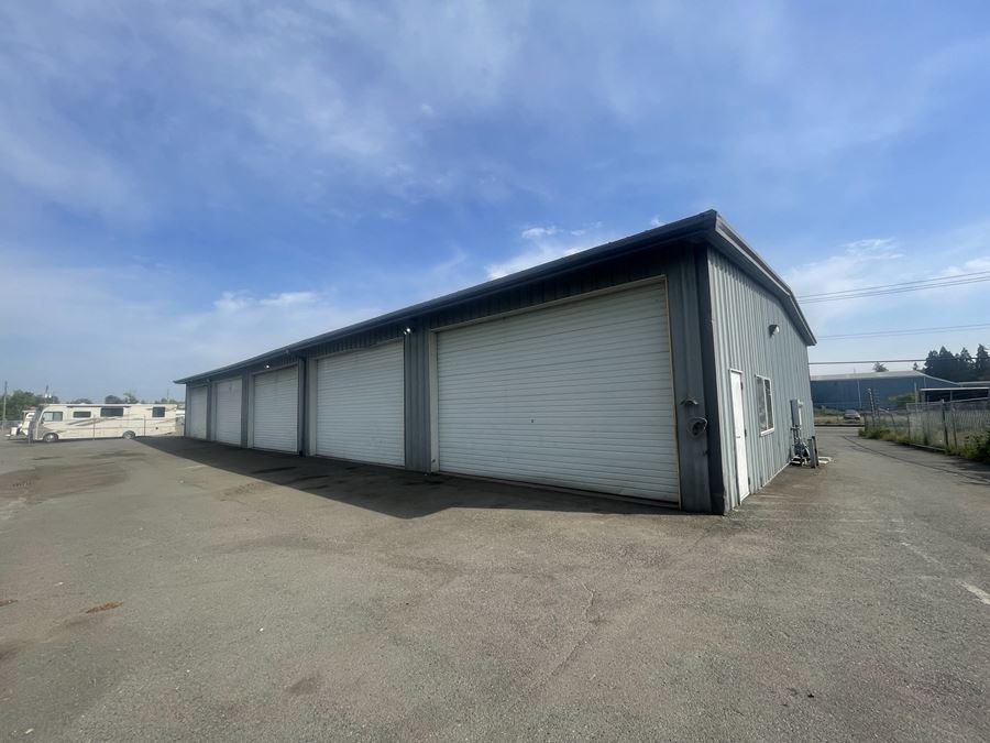1125 Salem Industrial Drive NE