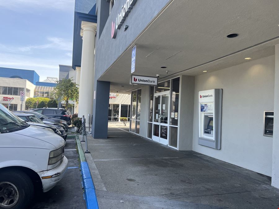 Bayview Plaza