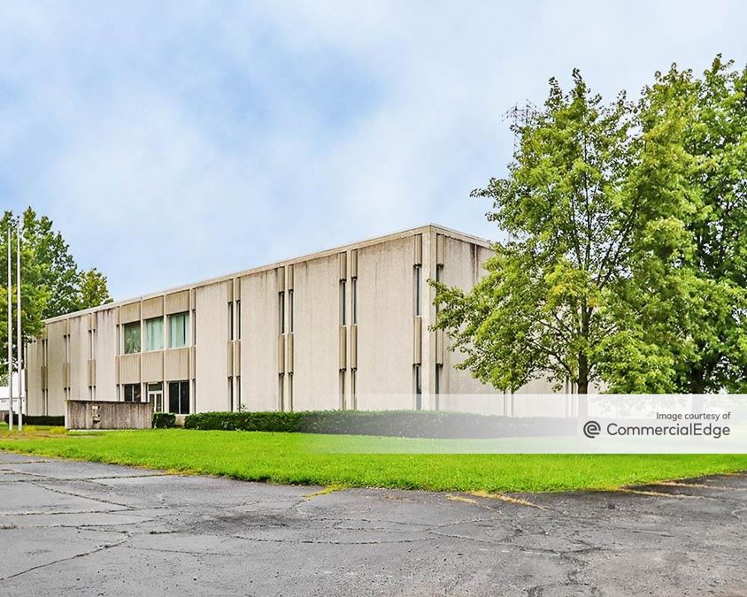 1220 Indianapolis Avenue 1220 Indianapolis Avenue Office Building