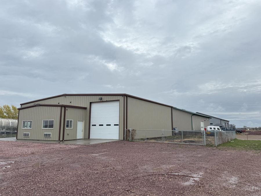 47116 Homefield Pl, Harrisburg, SD 57032