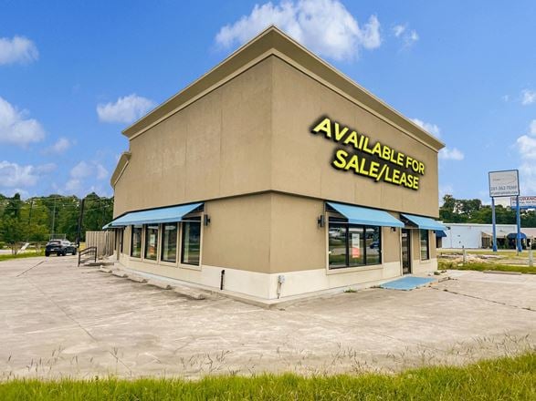 Retail space for Rent at 26526 I-45  in Oak Ridge North