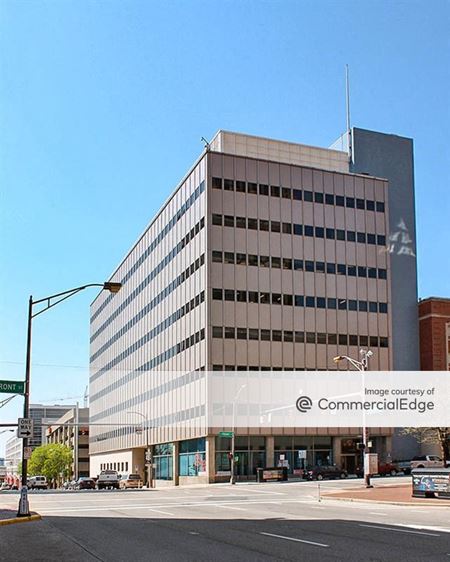 Photo of commercial space at 215 North Front Street in Columbus