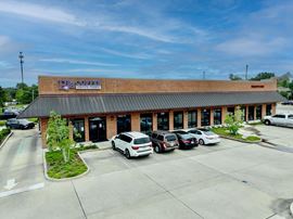 Trail Plaza Shopping Center