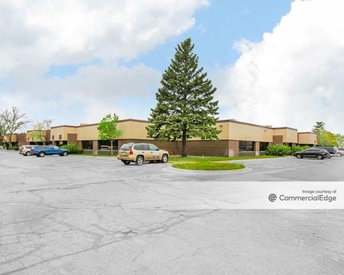 Nicollet Business Campus - Buildings C, D & E