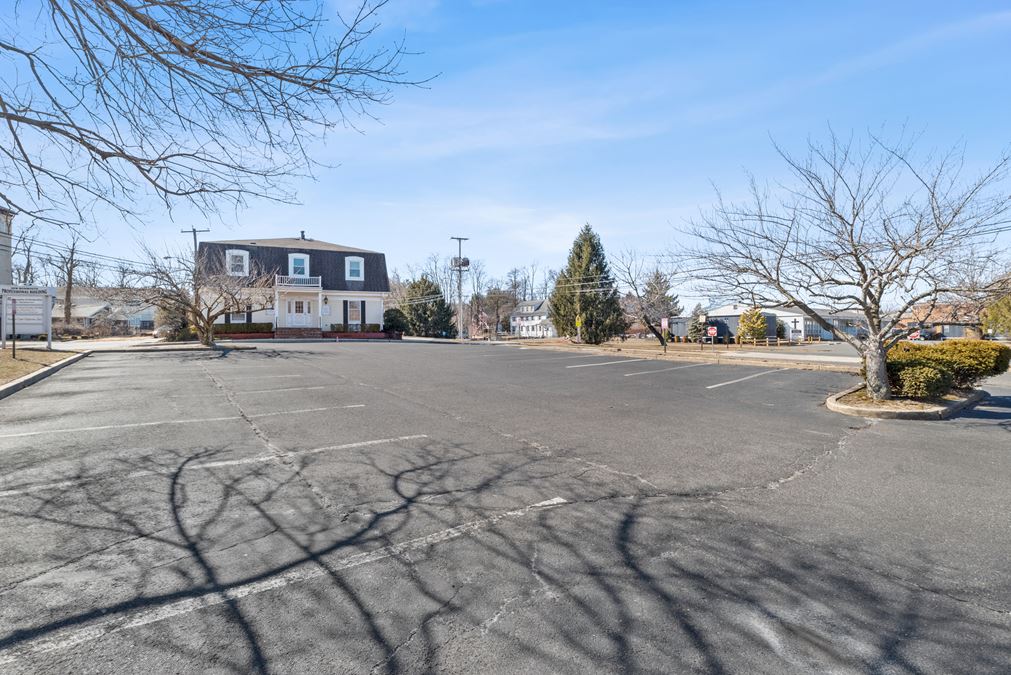 9 Leonardville Road