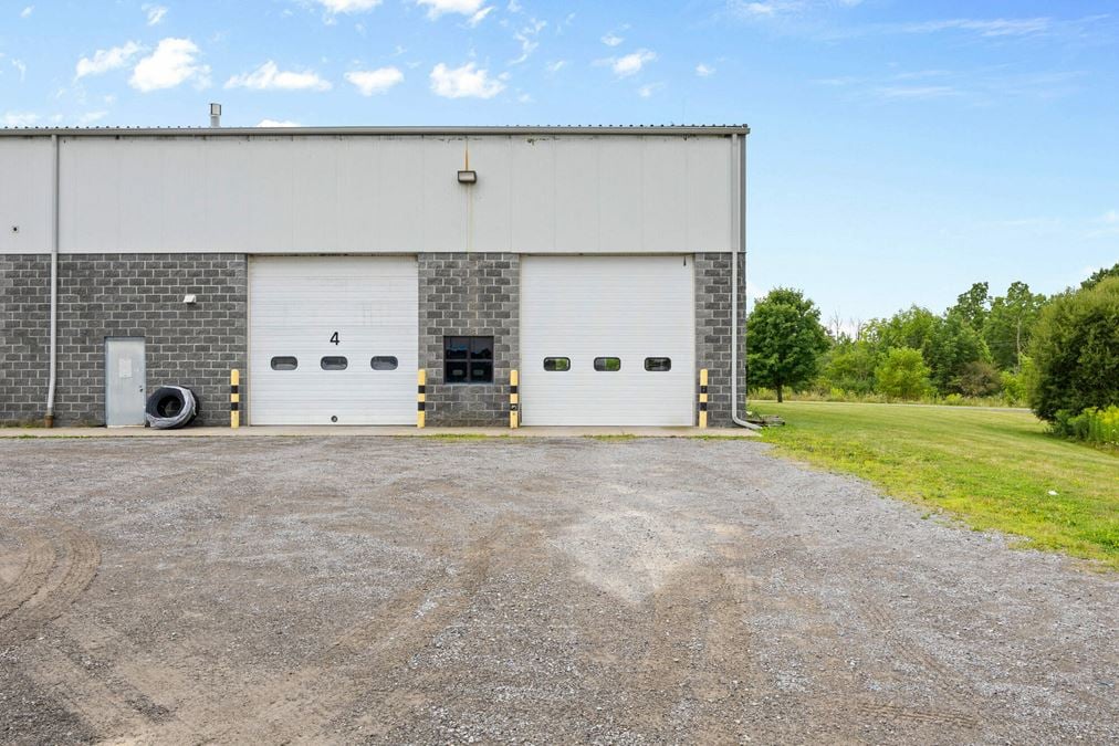 2926 Lakeville Rd