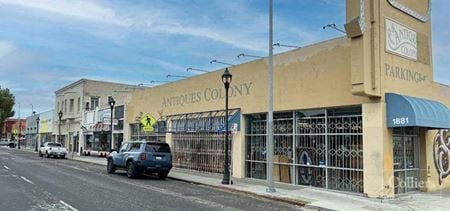 Retail space for Sale at 1881-1899 W San Carlos St in San Jose