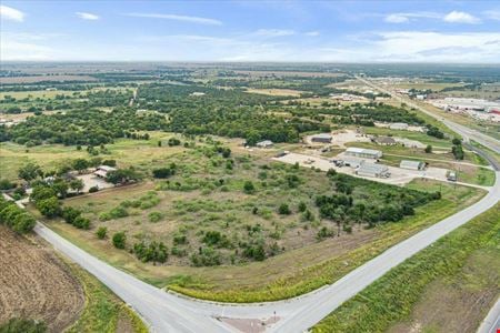 Photo of commercial space at 7201 Highway 6 in Waco