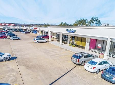 Retail space for Rent at 1700 Mall Circle in Fort Worth