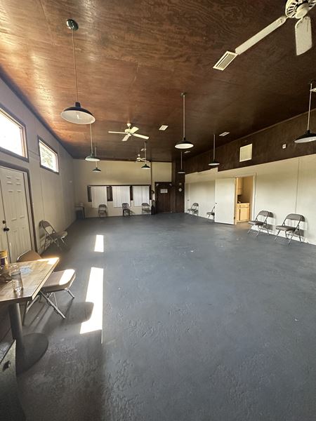 Commercial space for Rent at 10090 US-98  in Fairhope