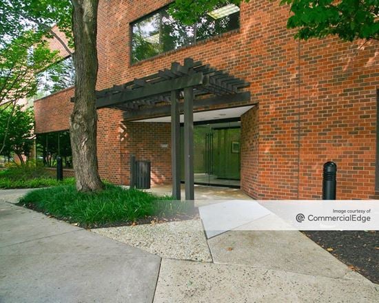 Cromwell Center