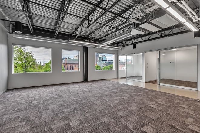 520 Ellicott Street