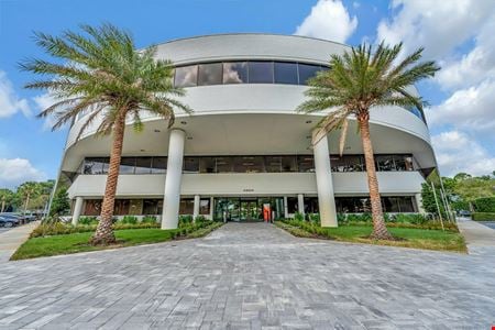 Office space for Rent at 4904 Eisenhower Boulevard in Tampa