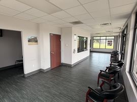 3,600 SF Retail/Medical Building for Sublease | West Point, MS
