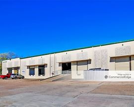 Pine Forest Business Center