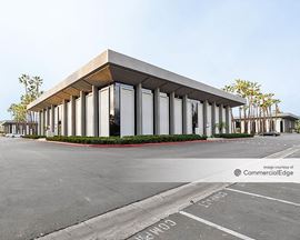 Tustin Financial Plaza - South & East Buildings