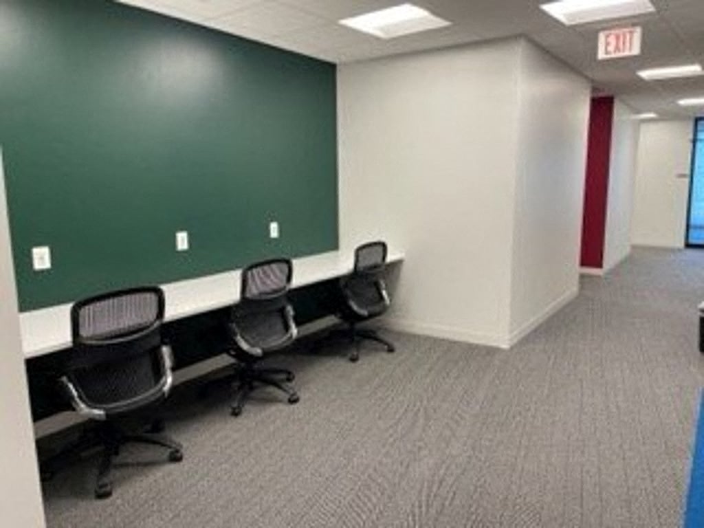 Open Desk Coworking