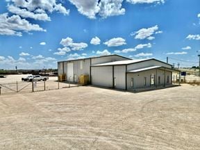 5,142 SF Office/Shop with Jib Crane on 2 Acres - Midland, TX