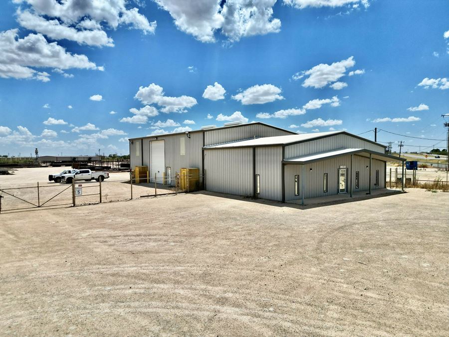 5,142 SF Office/Shop with Jib Crane on 2 Acres - Midland, TX