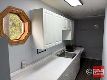 Office space for Sale at 541 West Ave in Tallmadge