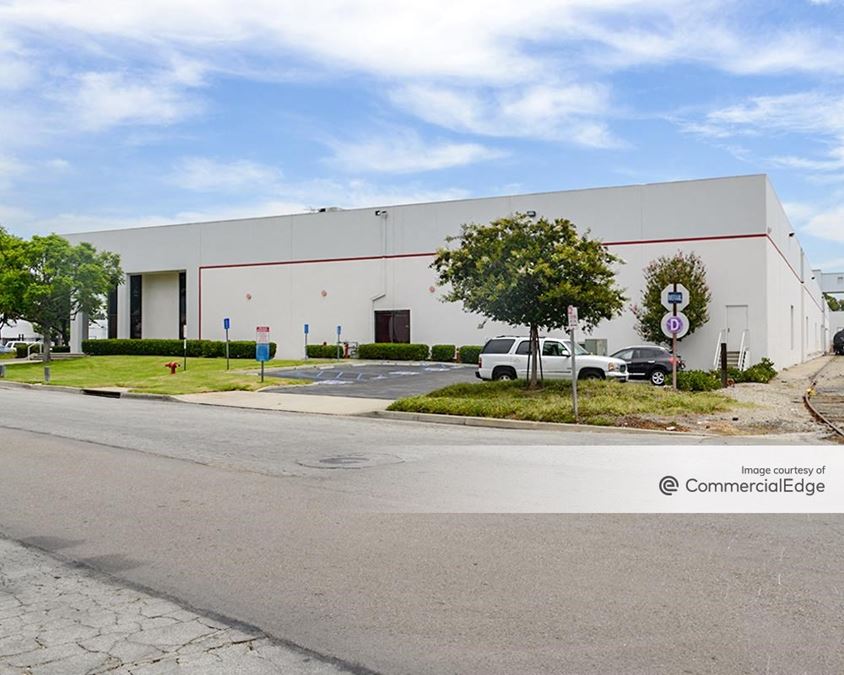 Carson/Del Amo Industrial Park - 2202 East Del Amo Blvd - 2202 East Del ...