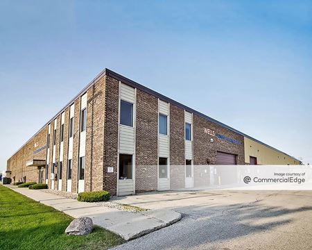 Photo of commercial space at 6300 West Gross Point Road in Niles