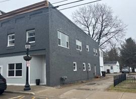 140 N Bridge St
