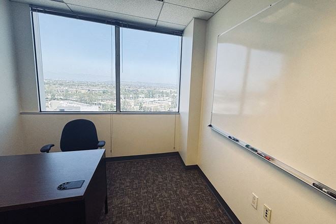 Workstyle Flexible Spaces - 4676 Admiralty Way