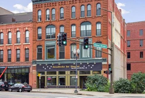 212 7th St St Paul, MN 55101