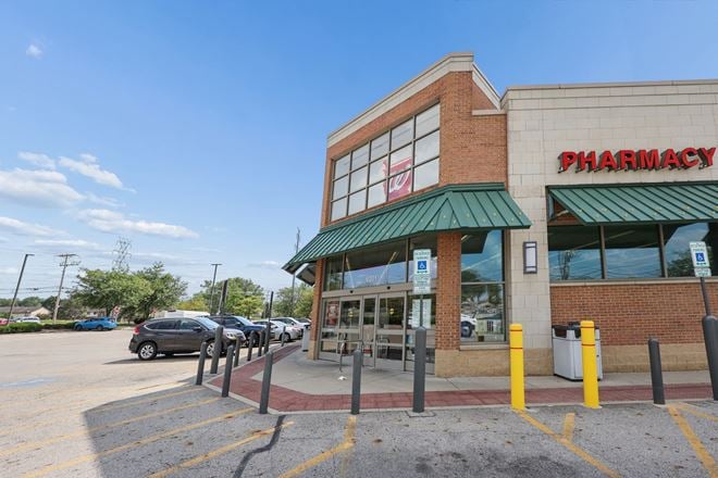 Walgreens E Broad