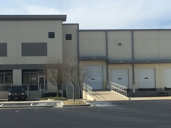 Suwanee Pointe Business Park, Bldg 100