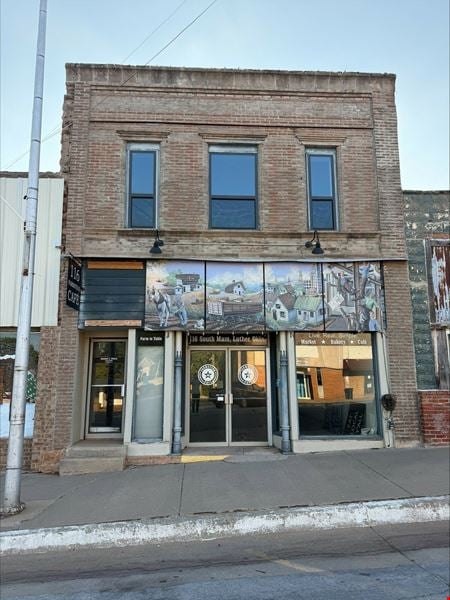 Retail space for Rent at 116 S Main St in Luther