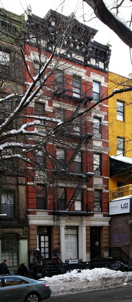 Office space for Rent at 8 Saint Marks Pl in New York