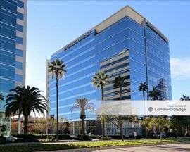 Playa District - 6100 Center Drive