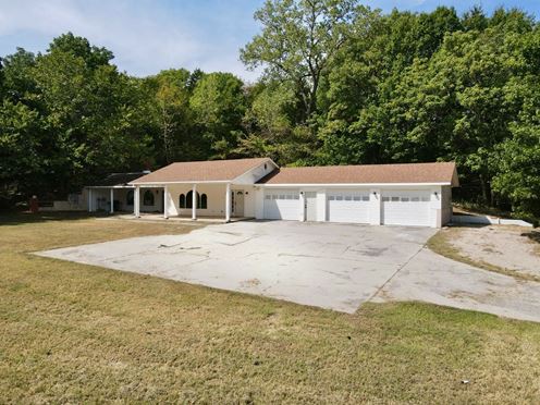 Buckstitch Acres