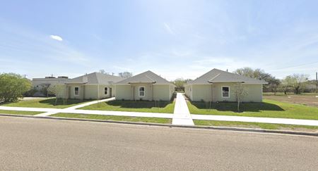 Photo of commercial space at 222 W Mahl St in Edinburg