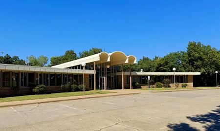 Photo of commercial space at 301 Northwest 36th Street in Oklahoma City