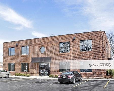Office space for Rent at 122 South County Farm Road in Wheaton