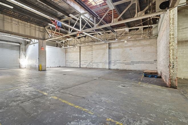 Industrial Building For Sale