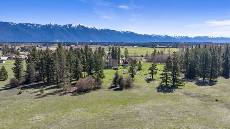 3796 Highway 2 E