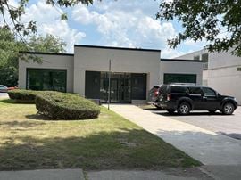 385 Wyoming Ave